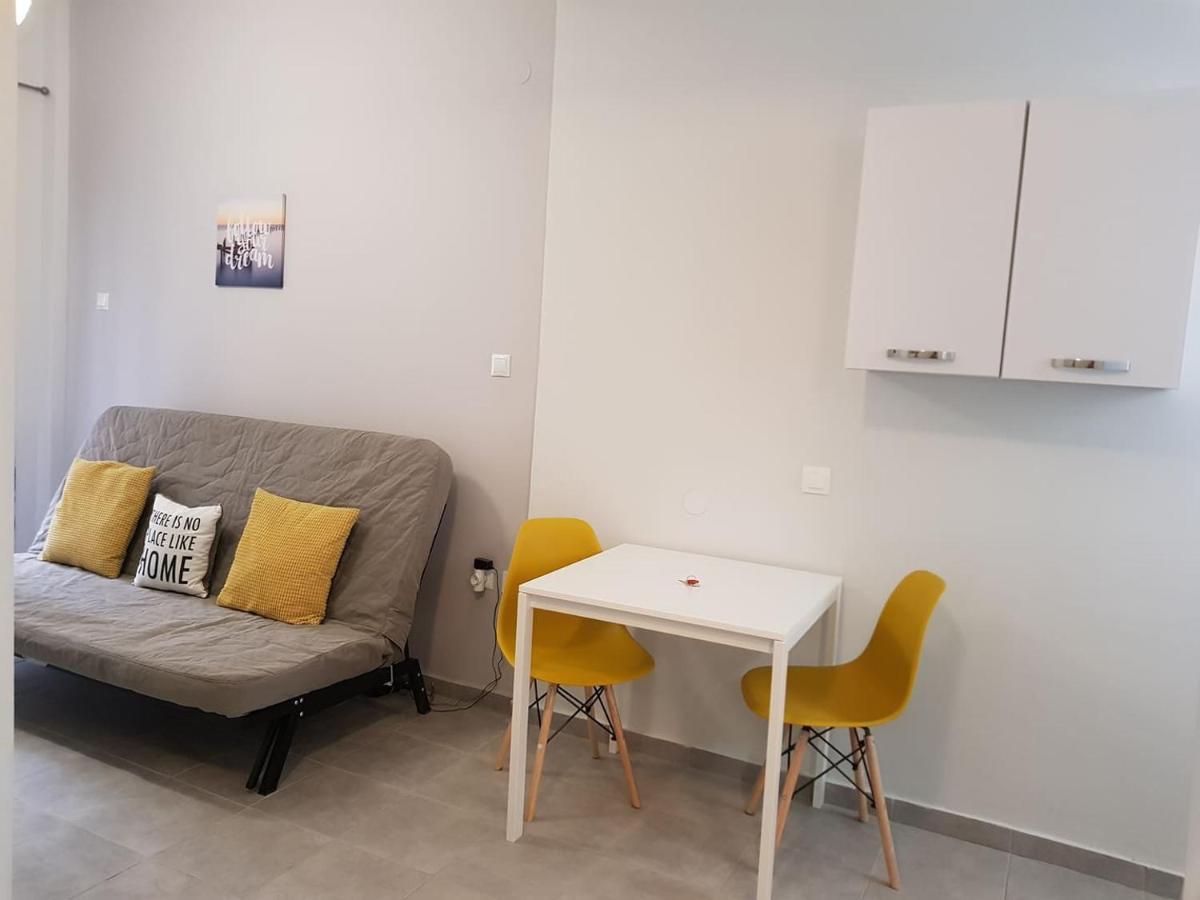 Central City Kristalli Studio Thessaloniki Buitenkant foto
