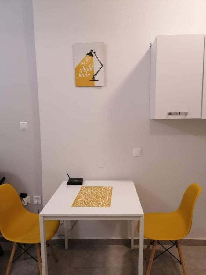Central City Kristalli Studio Thessaloniki Buitenkant foto